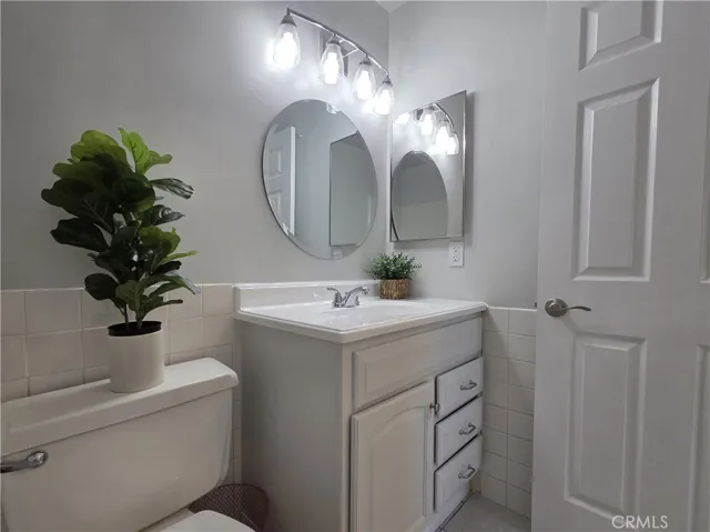 14232 Matisse, Irvine, California 92606