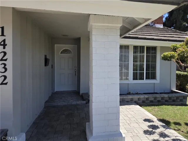 14232 Matisse, Irvine, California 92606