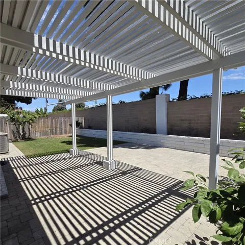 14232 Matisse, Irvine, California 92606