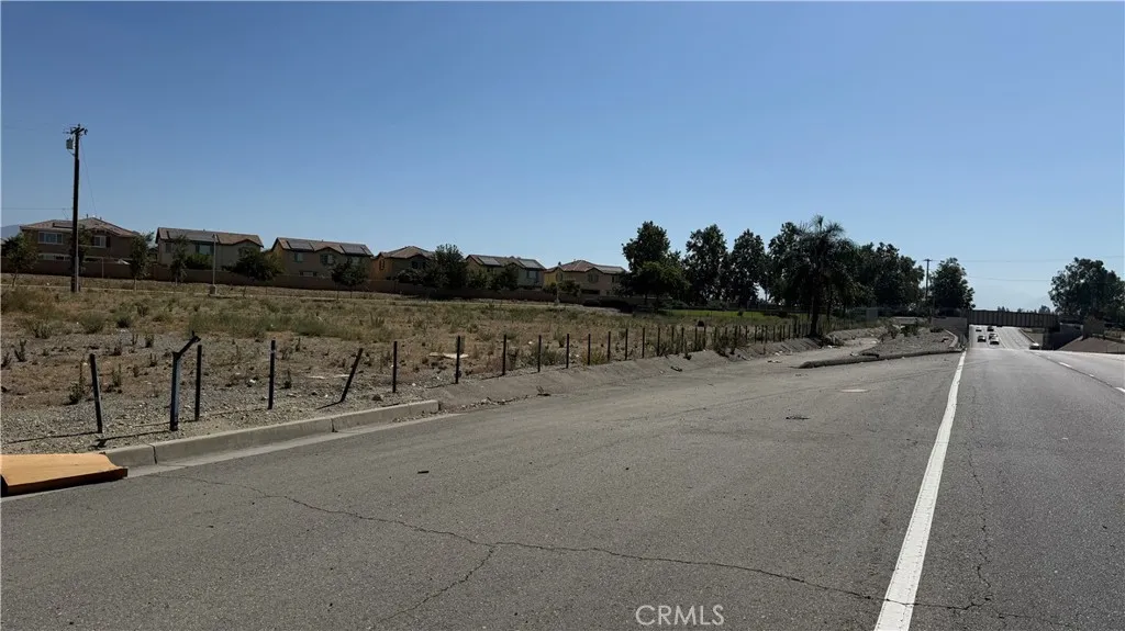 15526 Foothill