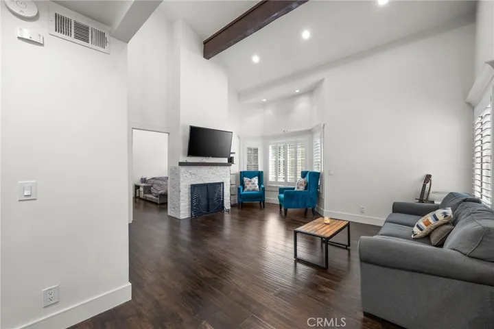 9035 Stacie 7, Anaheim, California 92804