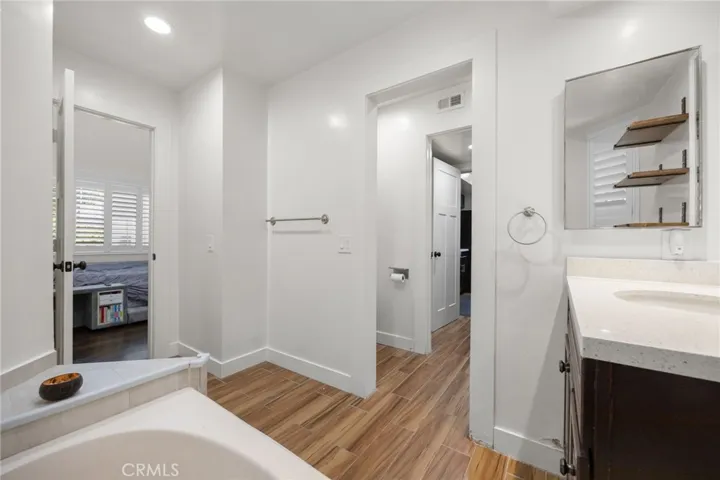 9035 Stacie 7, Anaheim, California 92804
