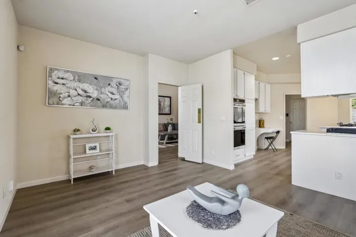 949 Nantucket Boulevard 9, Salinas, California 93906