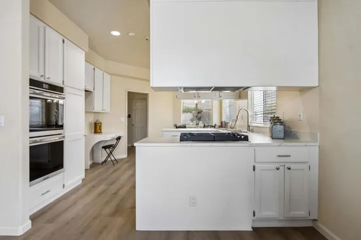 949 Nantucket Boulevard 9, Salinas, California 93906