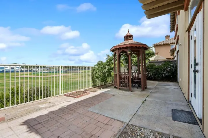 949 Nantucket Boulevard 9, Salinas, California 93906