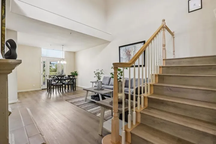 949 Nantucket Boulevard 9, Salinas, California 93906