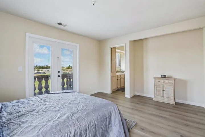 949 Nantucket Boulevard 9, Salinas, California 93906