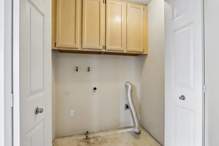 949 Nantucket Boulevard 9, Salinas, California 93906