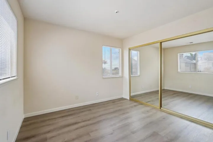 949 Nantucket Boulevard 9, Salinas, California 93906