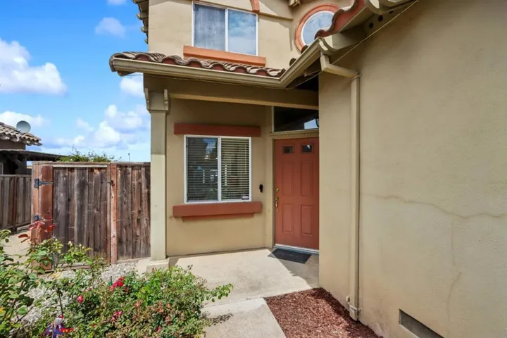 949 Nantucket Boulevard 9, Salinas, California 93906