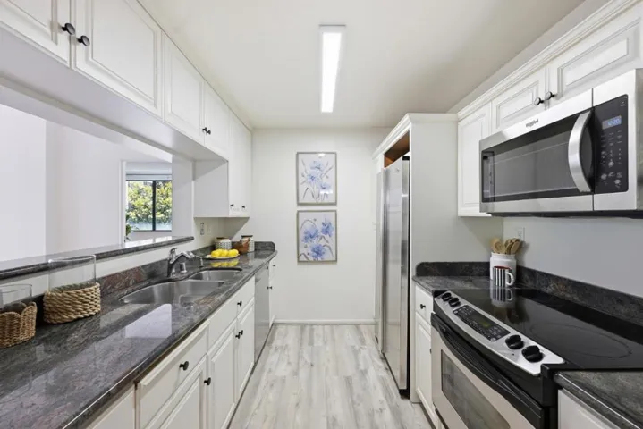 300 3rd Street 305, San Francisco, California 94107
