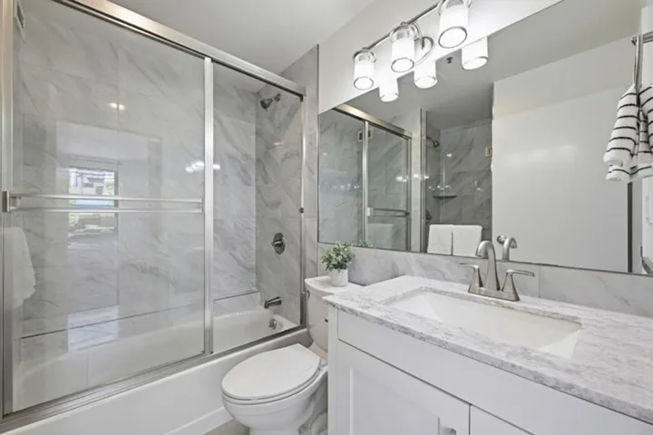 300 3rd Street 305, San Francisco, California 94107