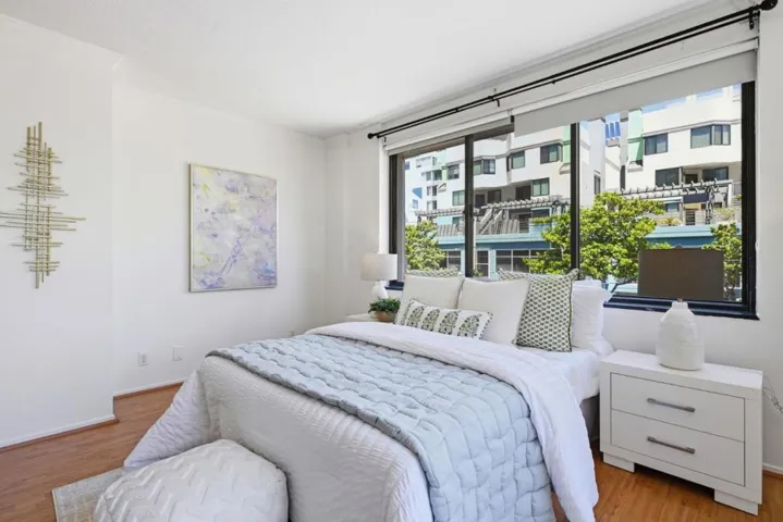 300 3rd Street 305, San Francisco, California 94107