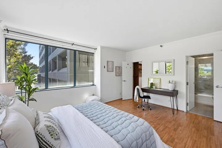 300 3rd Street 305, San Francisco, California 94107