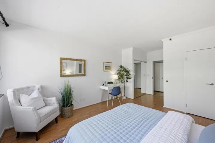 300 3rd Street 305, San Francisco, California 94107