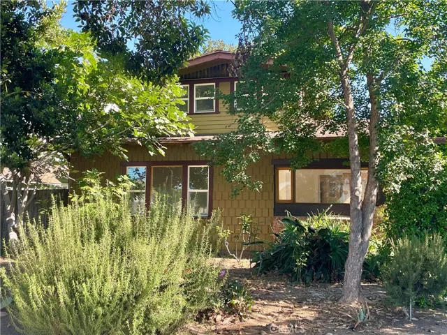 831 Boylston, Pasadena, California 91104