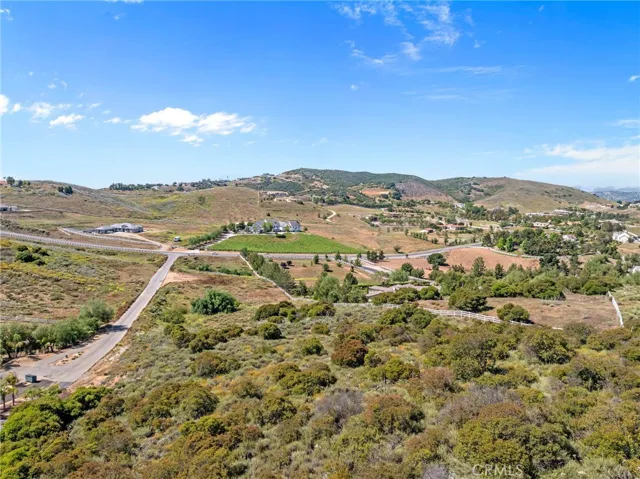 1 Avenida La Cresta, Murrieta, California 92563
