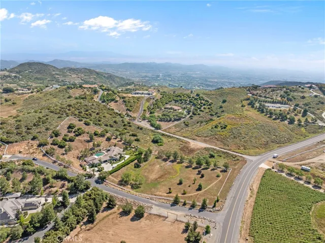 1 Avenida La Cresta, Murrieta, California 92563