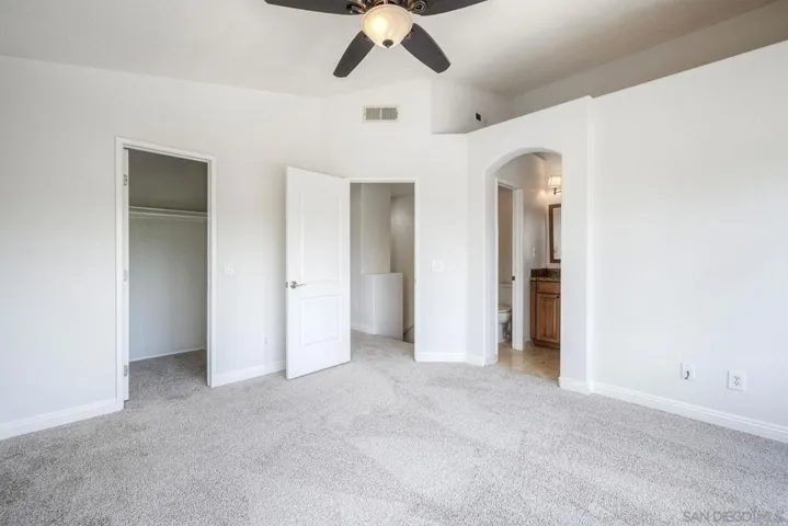 11795 Spruce Run Drive B, San Diego, California 92131
