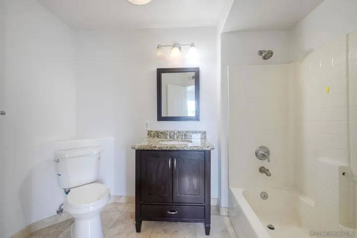 11795 Spruce Run Drive B, San Diego, California 92131