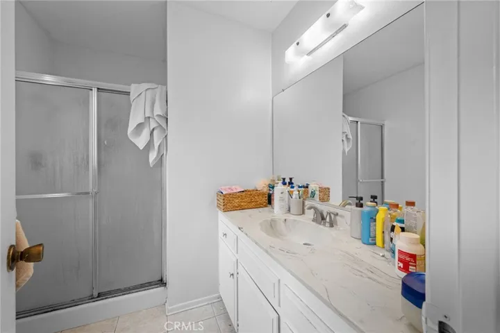 Main bath.