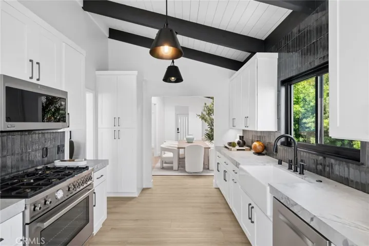 22332 Eagle Rock Way, Laguna Beach, California 92651