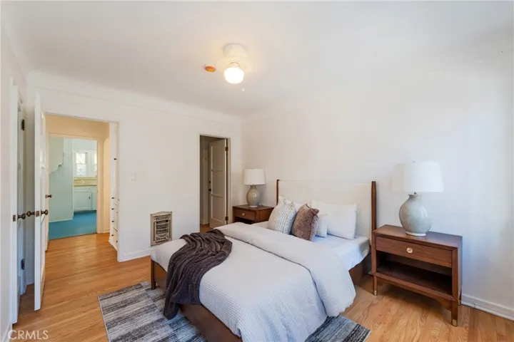 1964 Palmerston, Los Angeles, California 90027