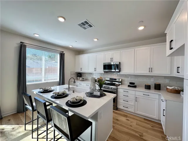 34311 Chelsie Ln, Yucaipa, California 92399