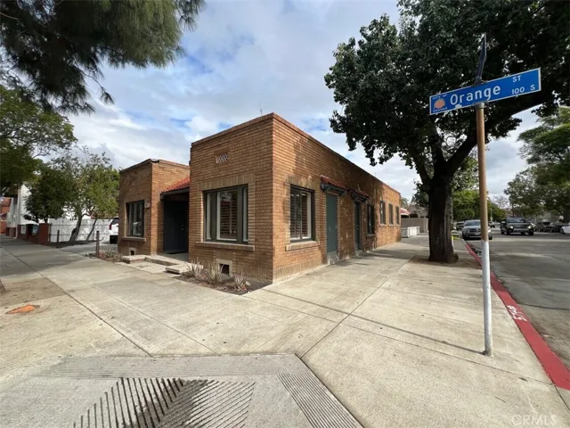 191 S Orange, Orange, California 92866