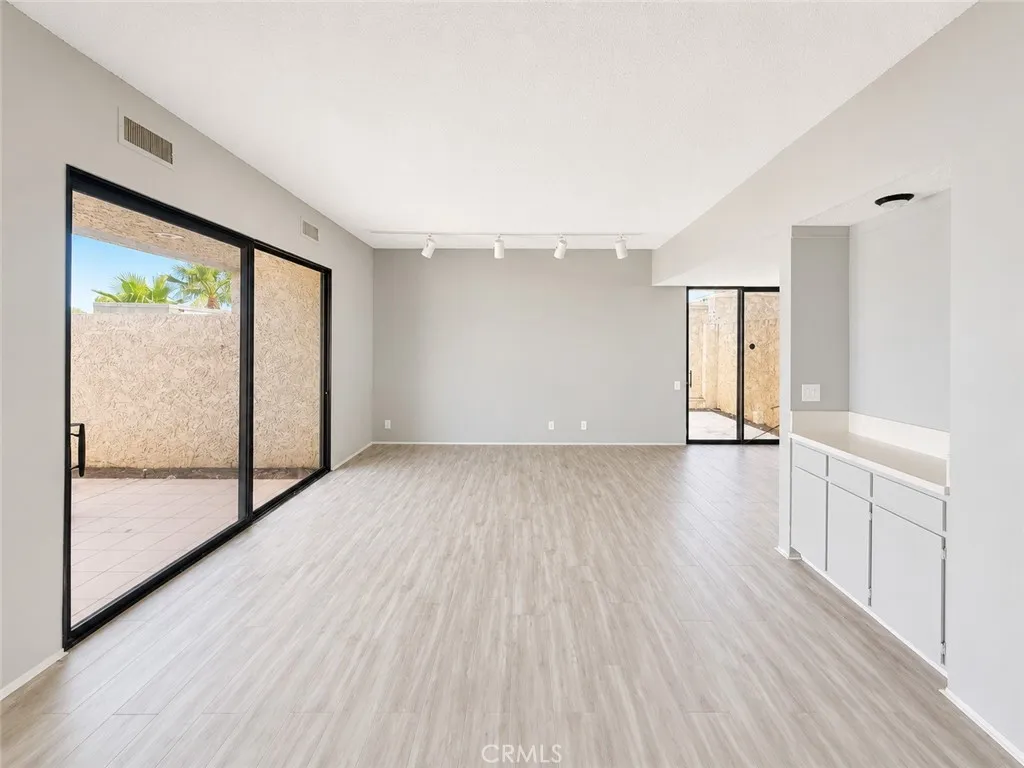 425 N Calle Rolph, Palm Springs, California 92262 — photo 4