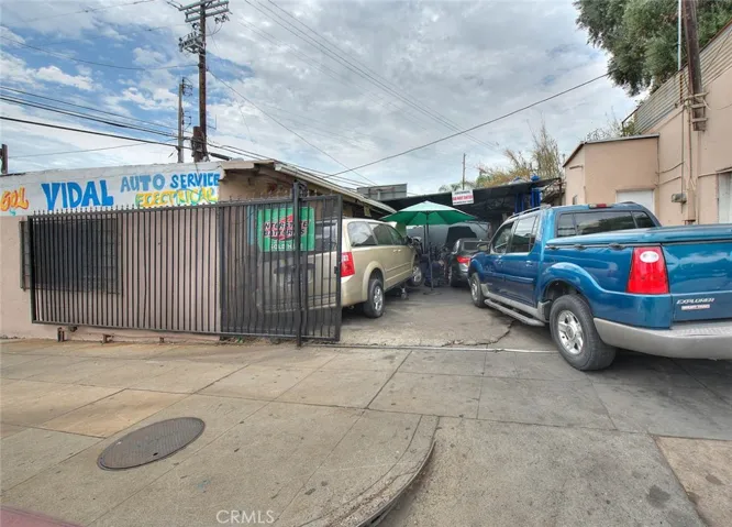 601 W Avenue 28, Los Angeles, California 90065