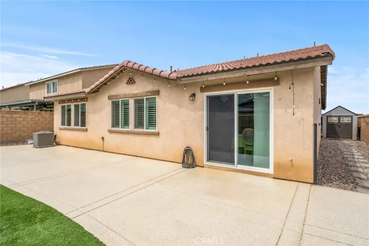 11981 Regent, Victorville, California 92392