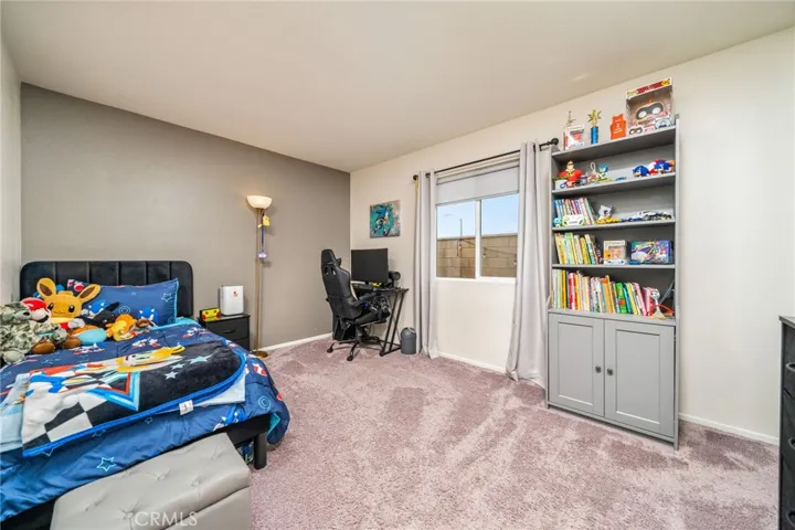 11981 Regent, Victorville, California 92392