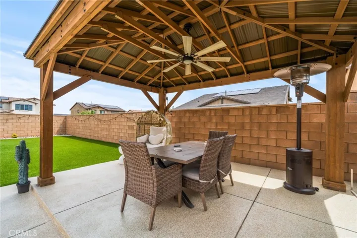11981 Regent, Victorville, California 92392