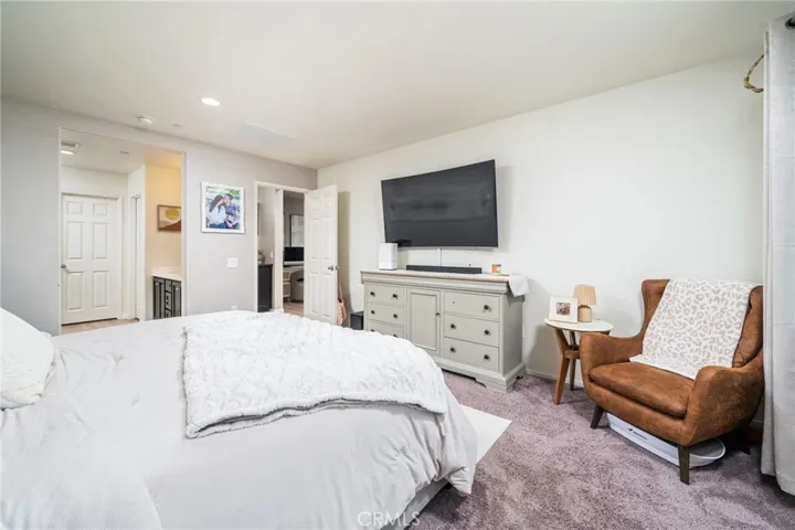 11981 Regent, Victorville, California 92392