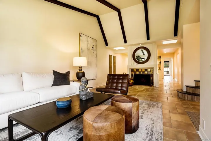 6117 La Flecha, Rancho Santa Fe, California 92067