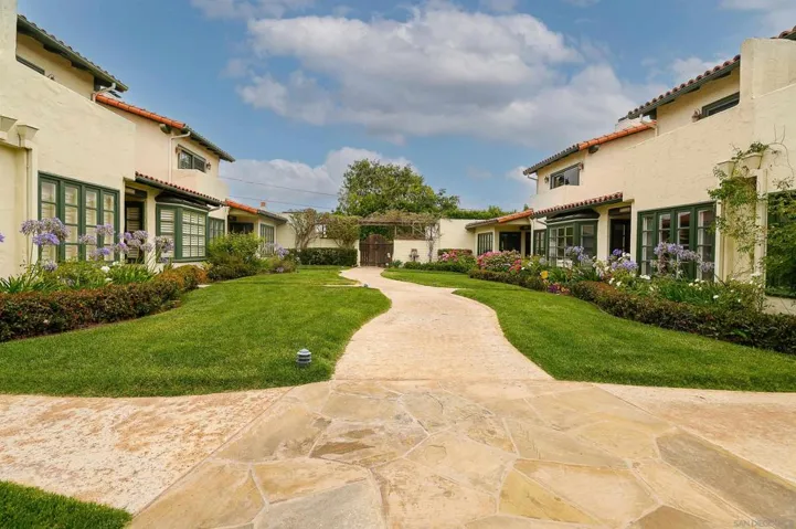 6117 La Flecha, Rancho Santa Fe, California 92067