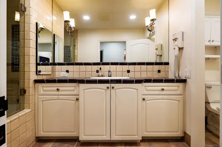 6117 La Flecha, Rancho Santa Fe, California 92067