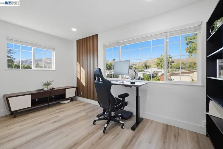 167 Lawton Dr, Milpitas, California 95035