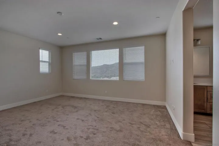 368 Ventasso, Fallbrook, California 92028