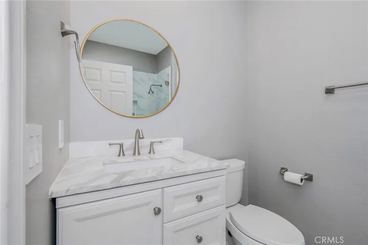 23200 Cass Avenue, Woodland Hills, California 91364