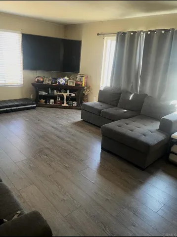 285 Parkbrook Place, San Diego, California 92114