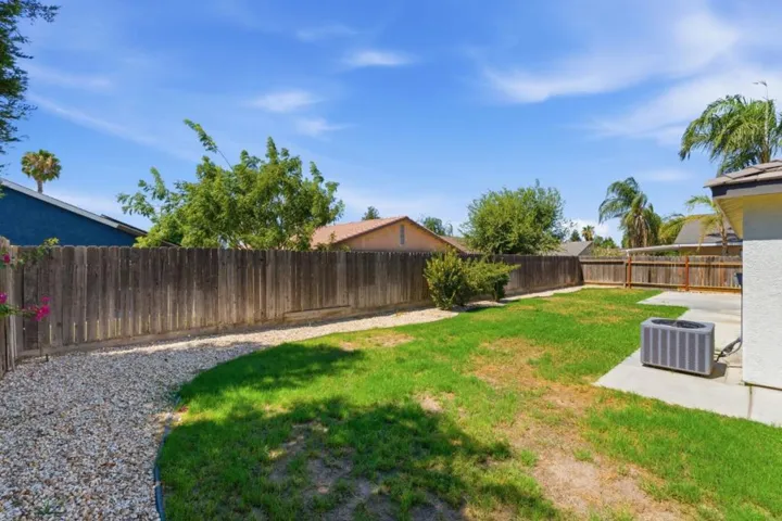 3709 Harris Road, Bakersfield, California 93313