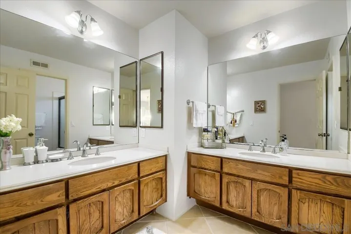 12550 Shropshire Ln, San Diego, California 92128