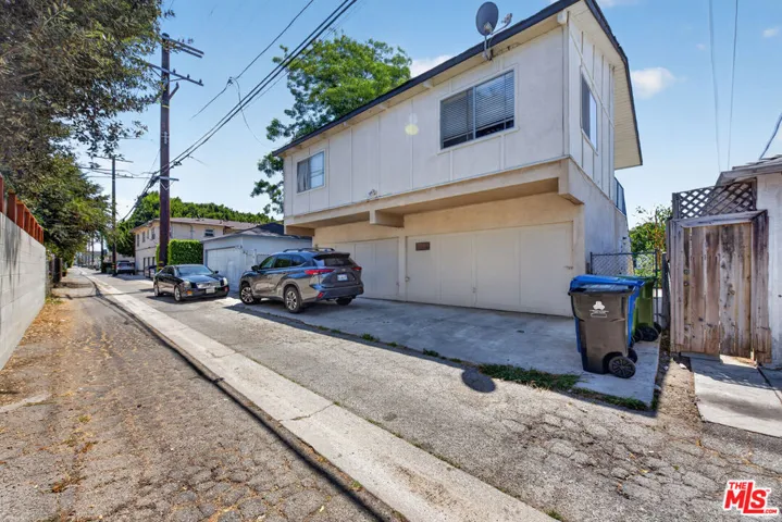 13217 Venice Boulevard, Los Angeles, California 90066