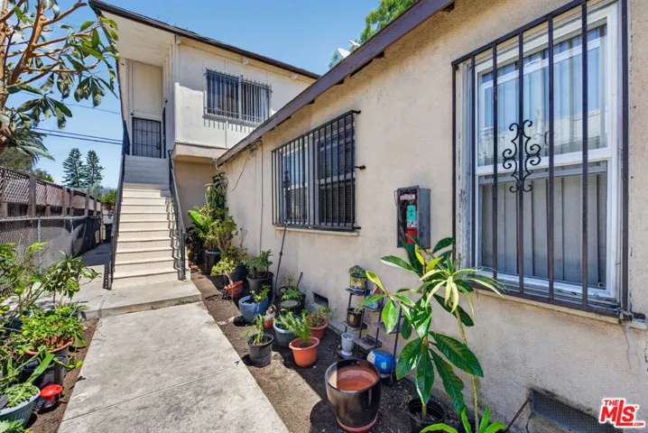 13217 Venice Boulevard, Los Angeles, California 90066