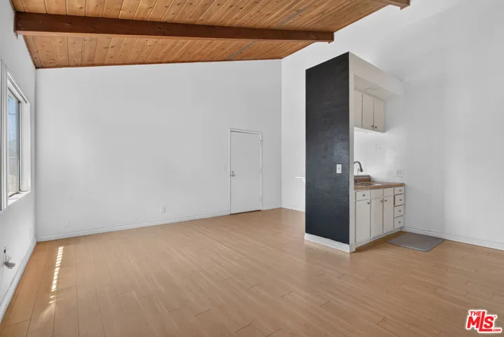 13217 Venice Boulevard, Los Angeles, California 90066