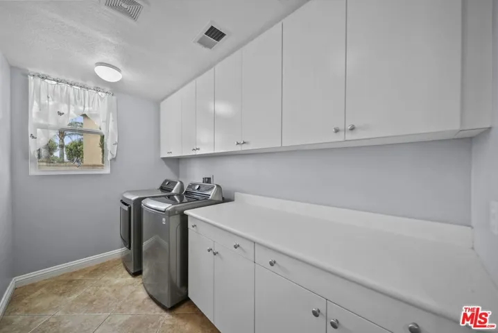 28760 Bridger Court, Santa Clarita, California 91390