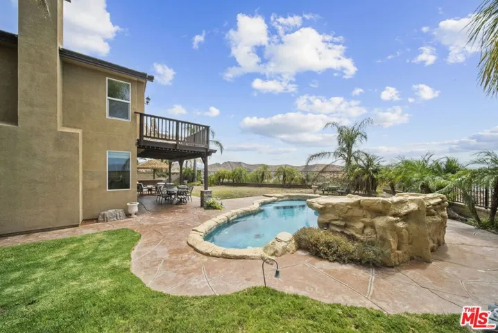 28760 Bridger Court, Santa Clarita, California 91390
