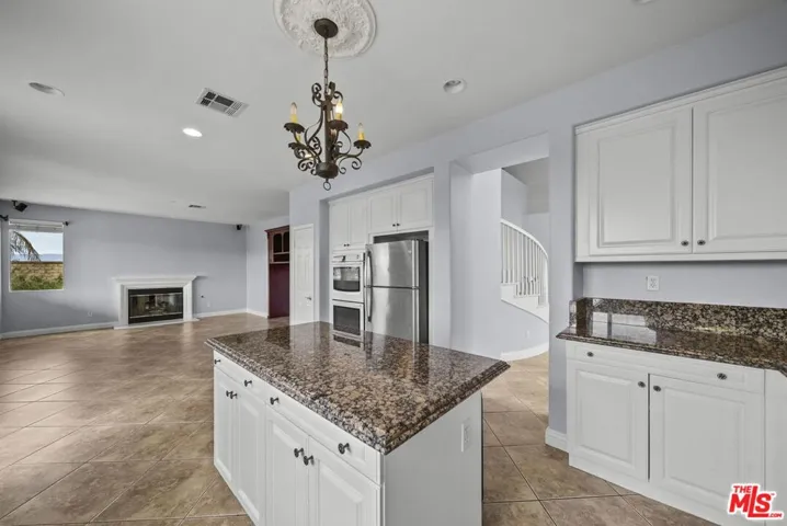 28760 Bridger Court, Santa Clarita, California 91390